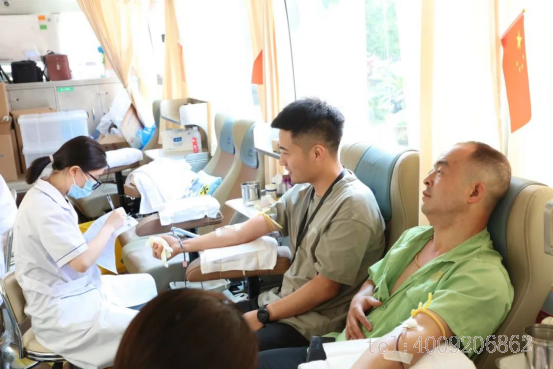 點滴聚愛心,公司組織開展公益獻血活動(圖6) 點滴聚愛心,公司組織開展公益獻血活動(圖6)