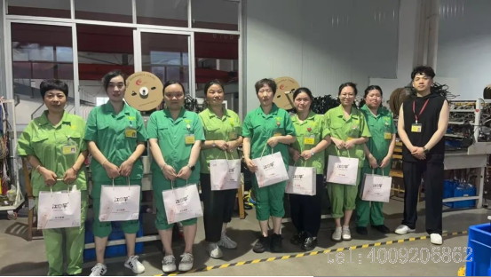 【關懷】如意公司工會開展夏日送清涼活動(圖12) 【關懷】如意公司工會開展夏日送清涼活動(圖12)