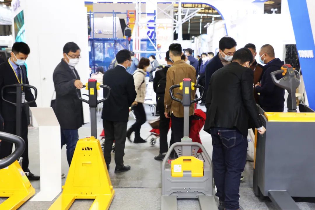 【西林叉車】走,跟我一起去看2020BaumaCHINA寶馬展(圖10) 【西林叉車】走,跟我一起去看2020BaumaCHINA寶馬展(圖7)